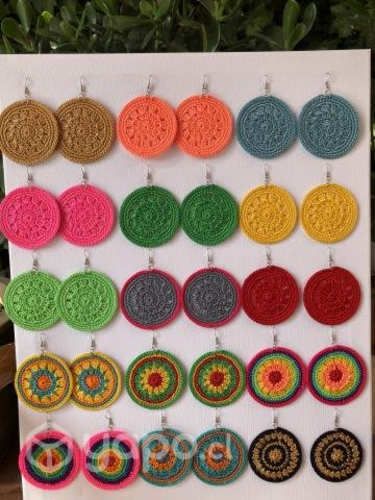 Hermosos aros tejidos a crochet