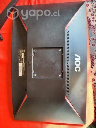 Monitor gamer AOC 1080p 144hz VA Freesync usado