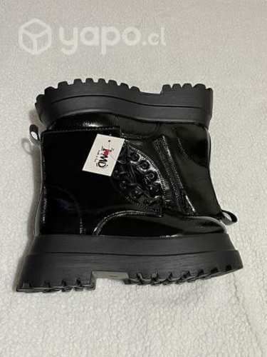 Botines negros