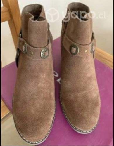 Botines talla 39
