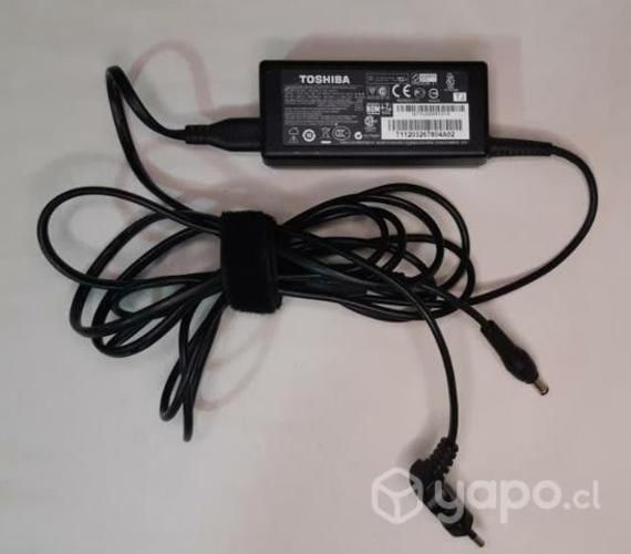 Cargador para Notebook TOSHIBA 220V