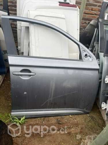 Outlander puerta derecha