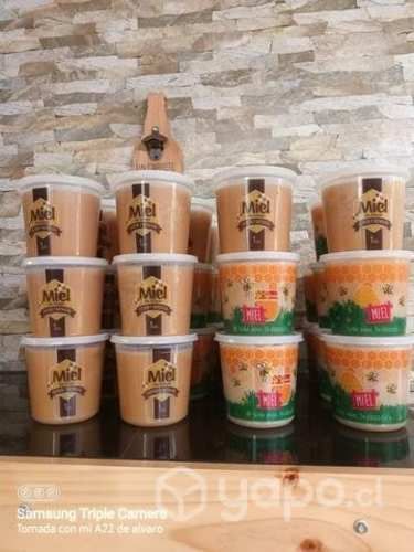Miel pura de abejas