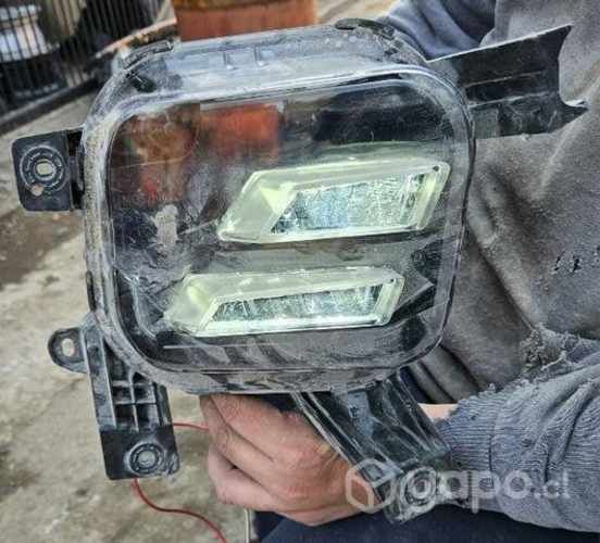 Neblinero derecho Sportage 2022 2023 detalle