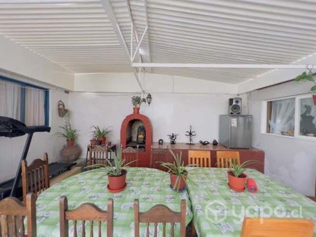 Amplia casa sector O´higgins