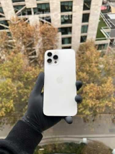 IPhone 12 Pro Max Silver 256GB, seminuevo