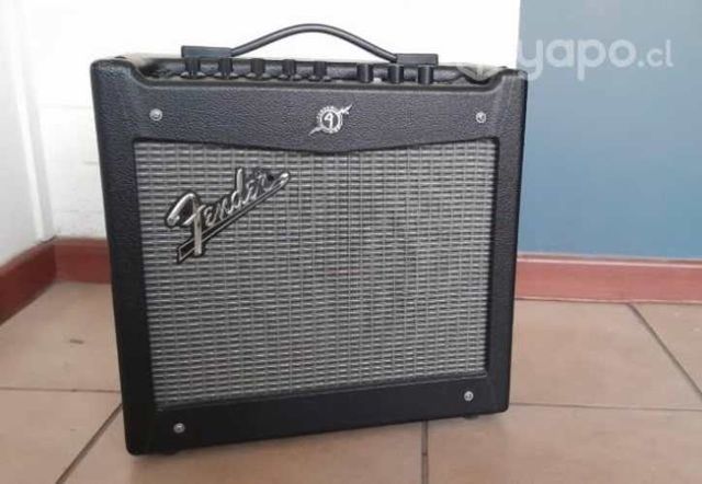 Amplificador Fender Mustang 1 V.2