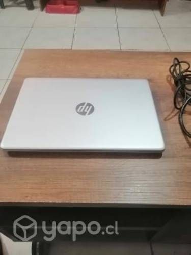 Notebook hp modelo: 14-cf2051la 2 semanas de uso