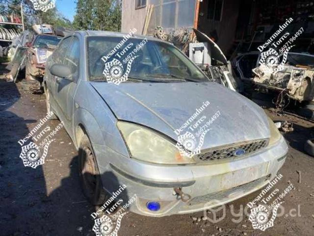 Máscara Ford Focus 2005