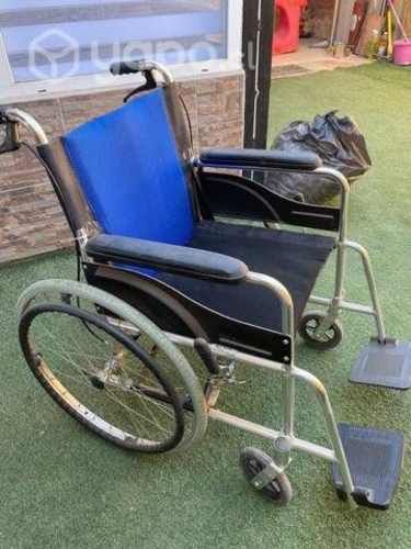 Silla de ruedas, casi nueva