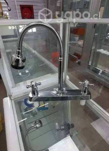 Llave lavaplato cuello flexible monomando