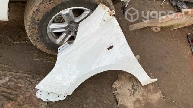 Tapabarro Toyota yaris e 2020