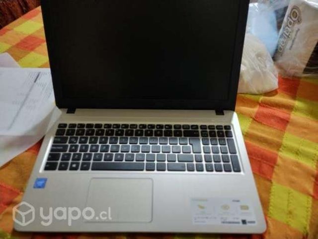 Notebook Asus X540m