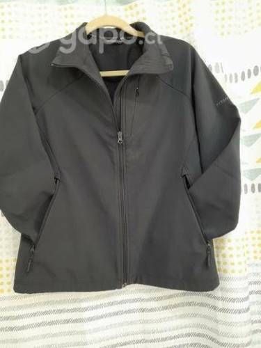 Casacas y calzado mujer