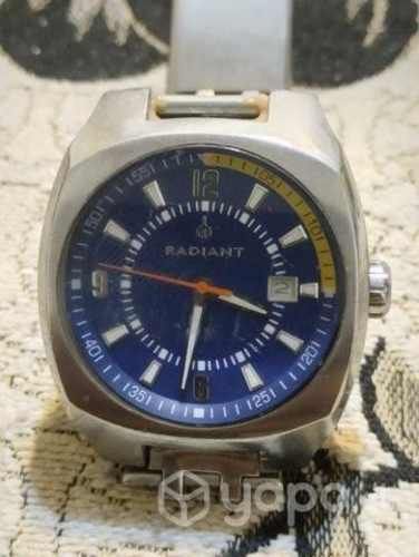Reloj Radiant japonés