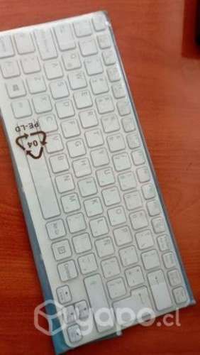 Teclado laptop iluminado