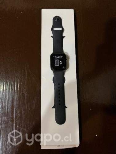 Apple Watch SE ( 40mm, GPS) + Cable