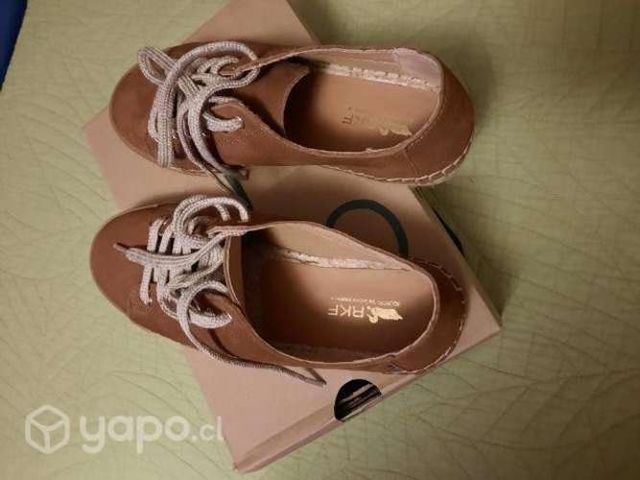 Zapatilla mujer rockford Modelo Fontaine