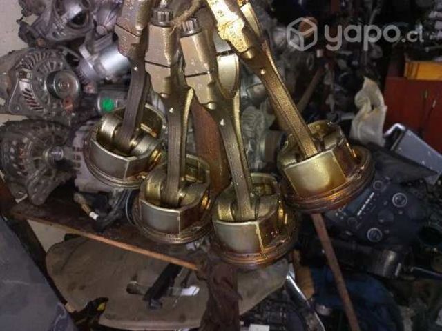 Pistones con bielas Toyota rav4 2009 de. desarme