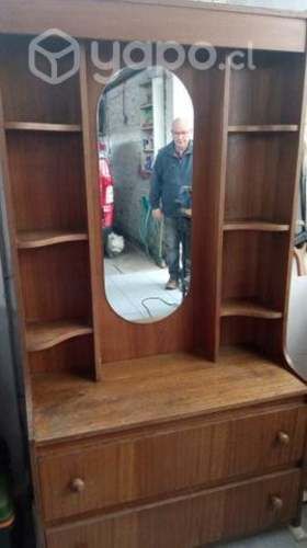 COMODA con luz excelente estado, Alto 1.75 cm, an,