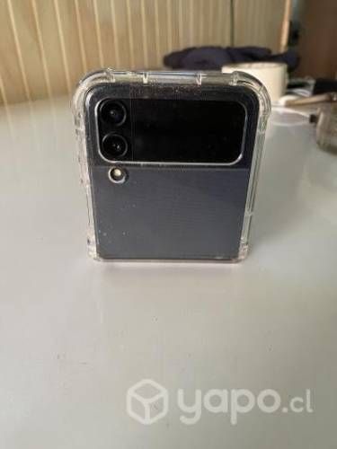 Samsung Galaxy Z Flip4