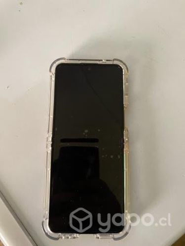 Samsung Galaxy Z Flip4