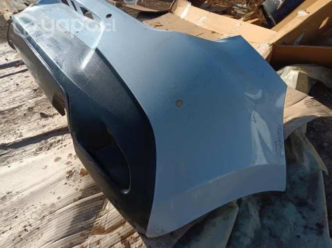 Parachoques Trasero Mazda 2 2015 al 2022
