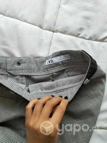 Pantalón zara