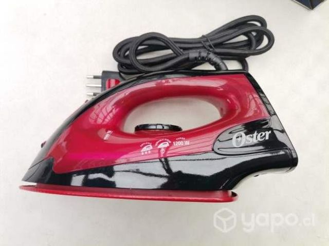 Plancha de vapor roja