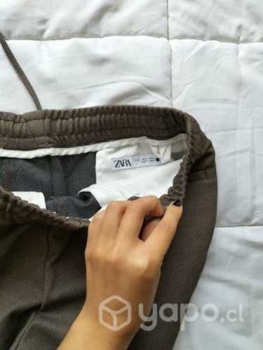 Pantalón zara
