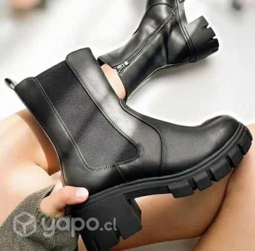 Botin negro 35