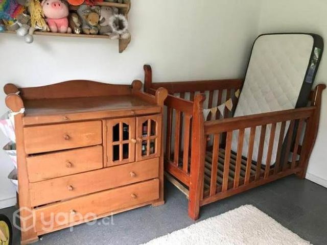 Comoda/Mudador Cuja Roble