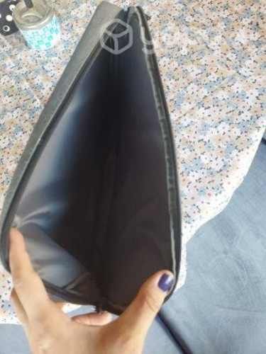 Funda 14" laptop marca LEAP