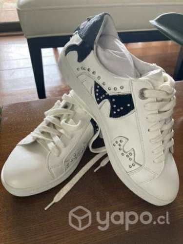 Zapatillas Foster nuevas