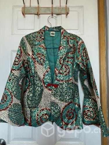 Hermosa chaqueta de autor