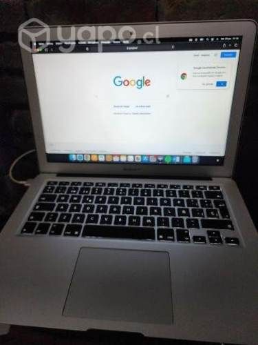 Macbook Air 13.3 2017, Intel I5, 8gb Ram, 256 ssd