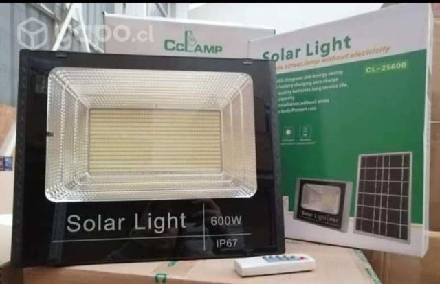 Reflectores Solares LED 600w + kit De Inst