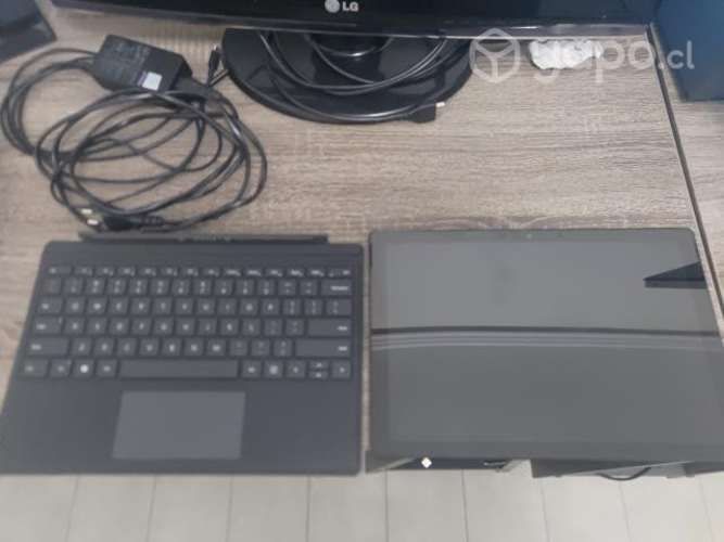 Microsoft Surface Pro 7 (i7-1065G7 / 256 GB / 16 G