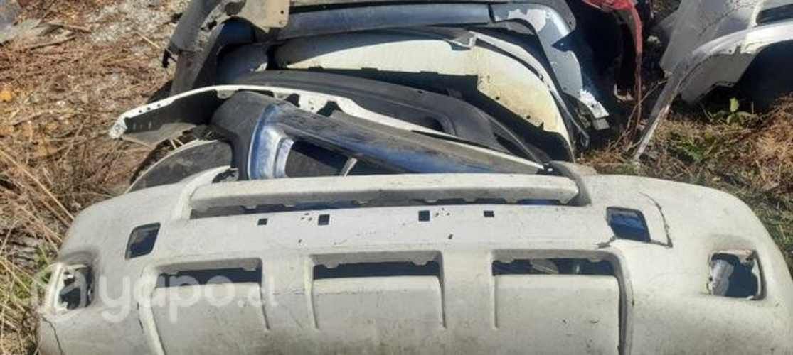 Paragolpe rav4 2012 original