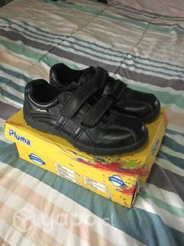 Zapatos colegio marca pluma