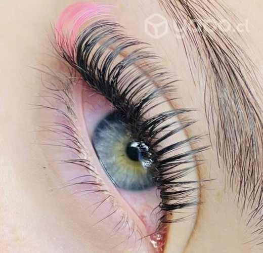 Extensiones de pestañas pelo a pelo