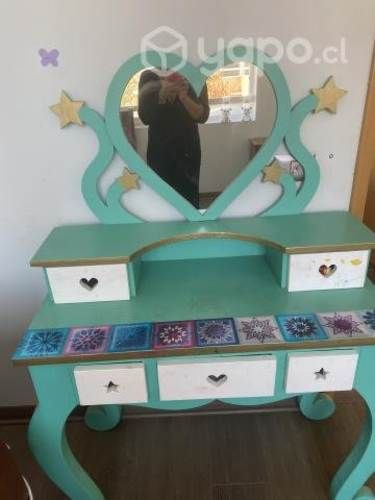 Tocador niña