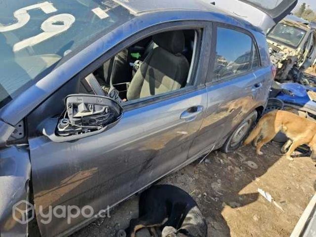 Puerta kia rio 5 2019
