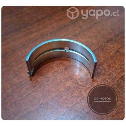 Semiconijete amarillo de auto bmw