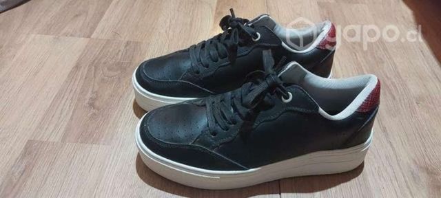 Zapatillas Americanino nuevas