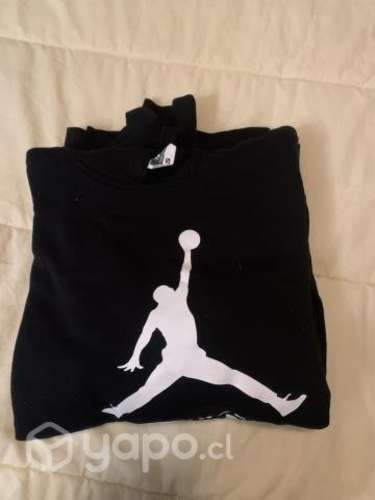 Poleron Jordan Negro