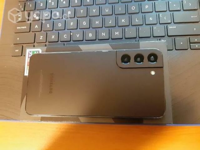 Samsung S22+ 256gb dual sim