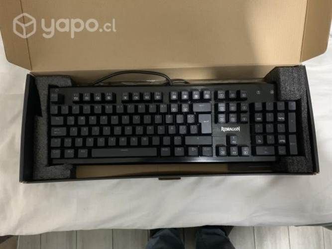Teclado Redragon Aryaman K569 RGB