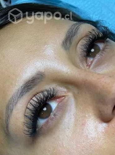 Extensiones de pestañas