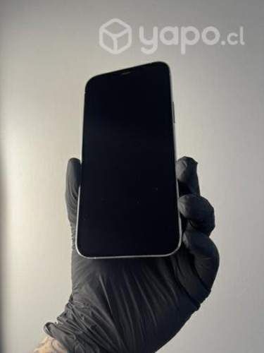 IPhone 12 Pro Silver 256GB, seminuevo sin caja